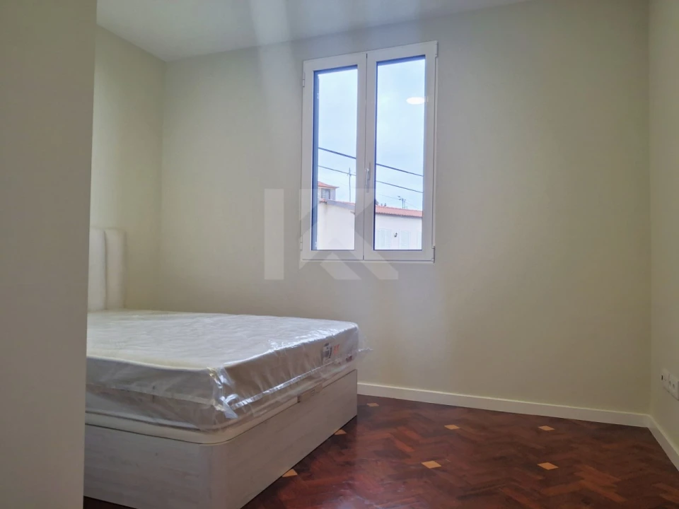 Moradia T2 para Arrendamento em Funchal (Santa Maria Maior) Foto 4