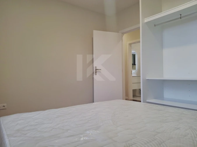 Moradia T2 para Arrendamento em Funchal (Santa Maria Maior) Foto 7