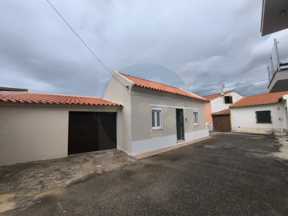 Moradia T2 para Venda em Pego Foto 2