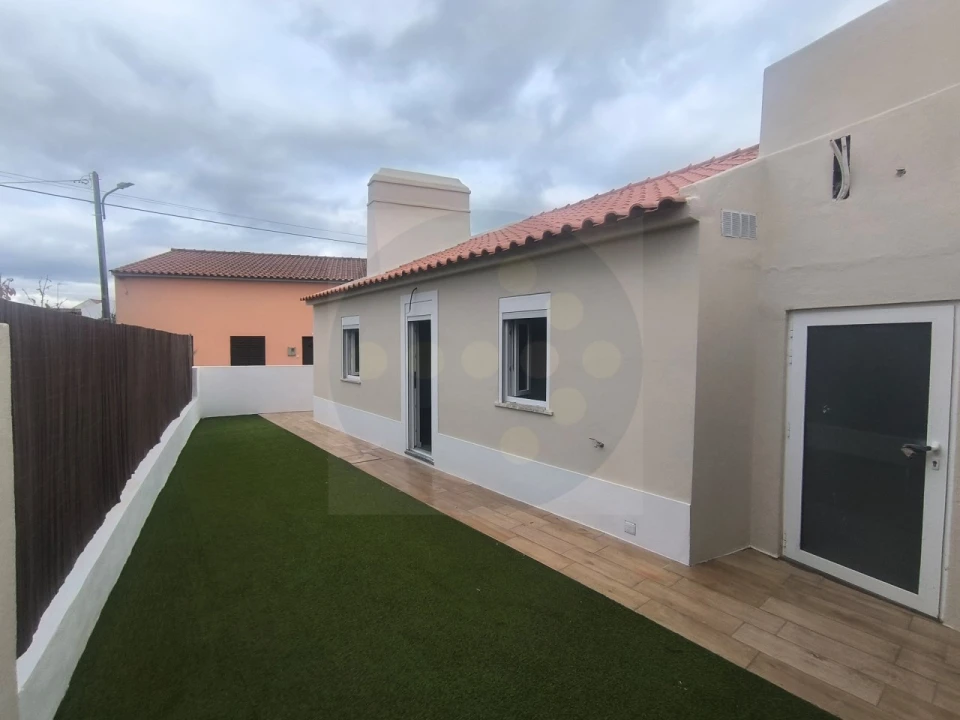 Moradia T2 para Venda em Pego Foto 22