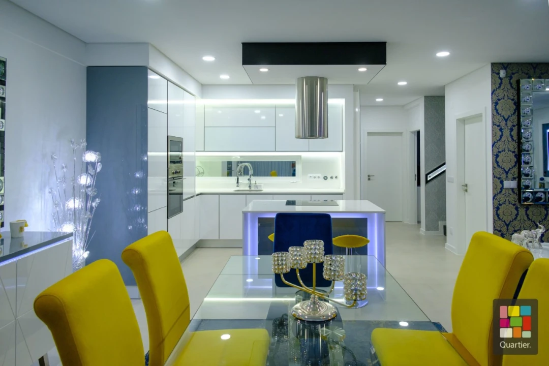 Moradia T4 para Venda em Charneca de Caparica e Sobreda Foto 19