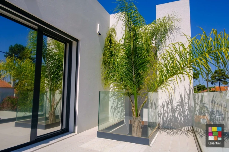 Moradia T4 para Venda em Charneca de Caparica e Sobreda Foto 5