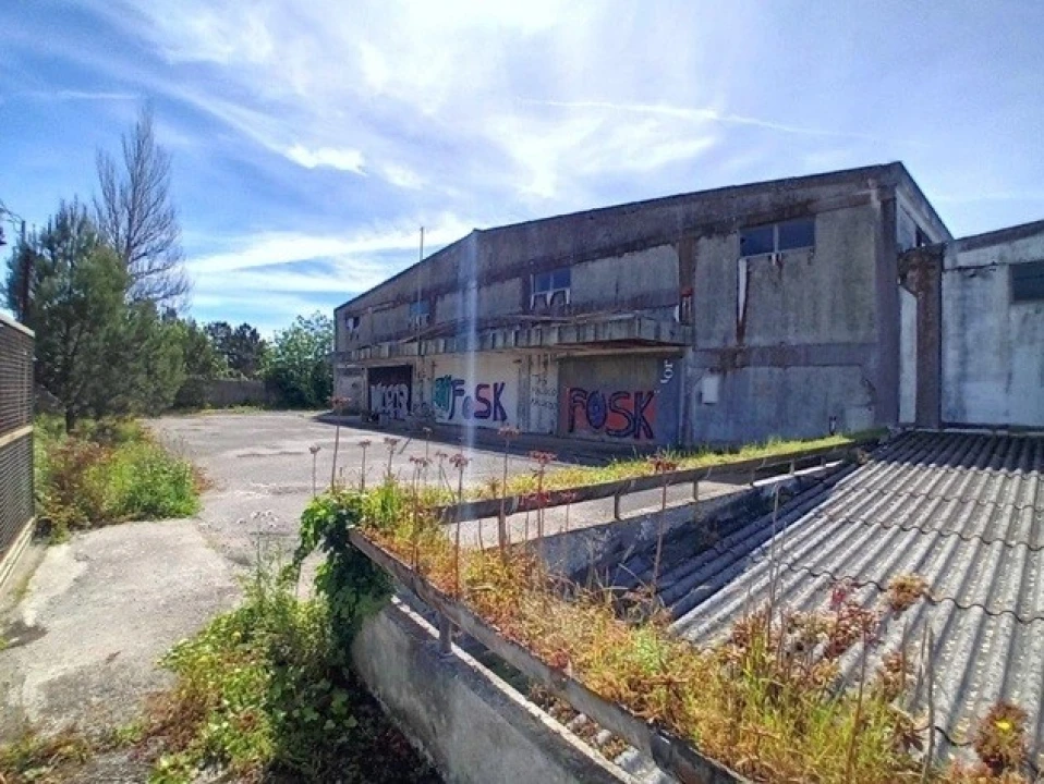 Armazém para Venda em Queluz e Belas Foto 4