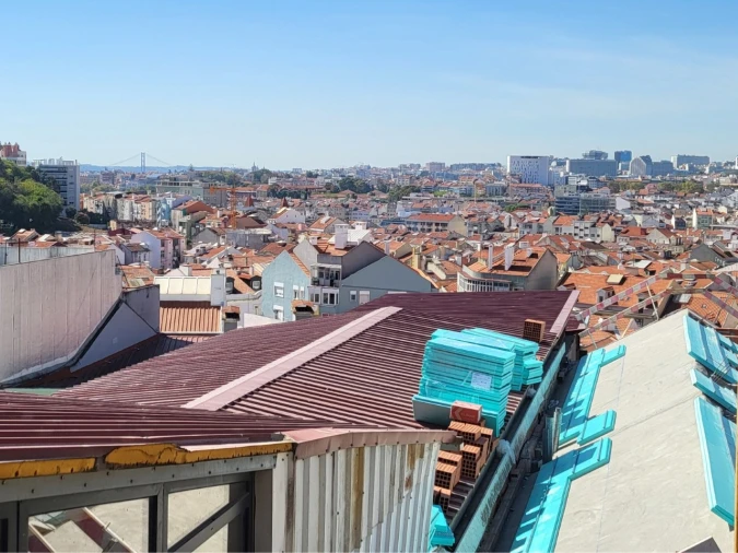 Apartamento T2 para Venda em Areeiro Foto 33