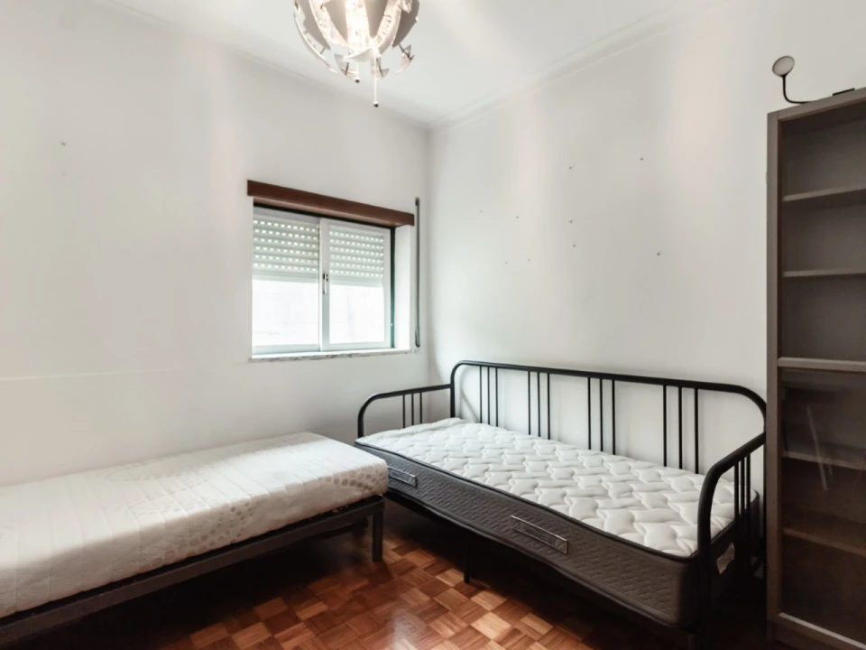 Apartamento T3 para Venda em Sé Nova, Santa Cruz, Almedina e São Bartolomeu Foto 15