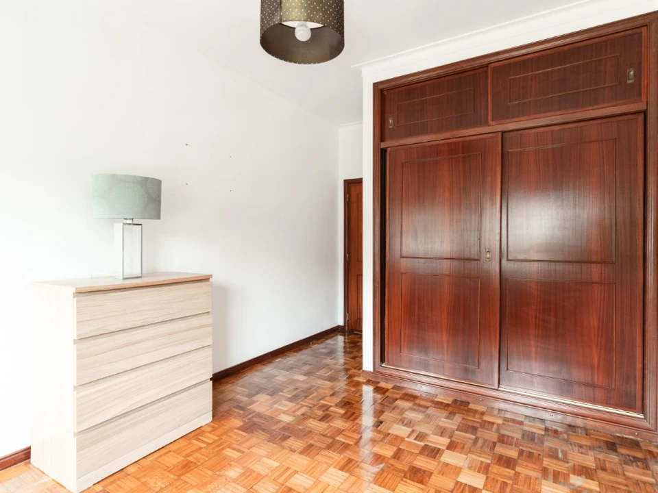 Apartamento T3 para Venda em Sé Nova, Santa Cruz, Almedina e São Bartolomeu Foto 17