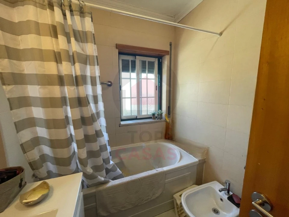 Moradia T3 para Venda em Foz do Arelho Foto 14