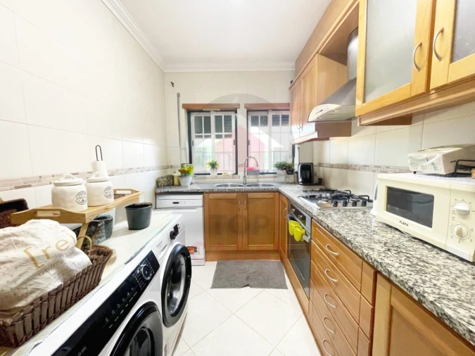 Moradia T3 para Venda em Foz do Arelho Foto 8