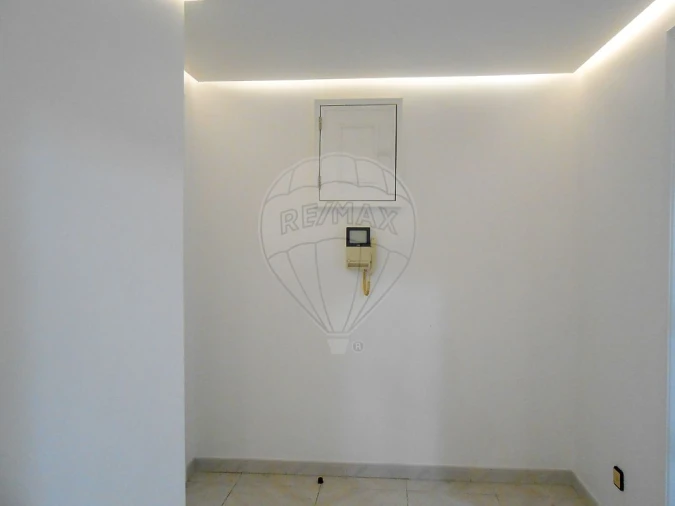 Apartamento T2 para Arrendamento em Cacém e São Marcos Foto 16