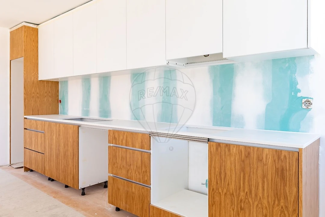 Moradia T2 para Venda em Oliveira do Douro Foto 9