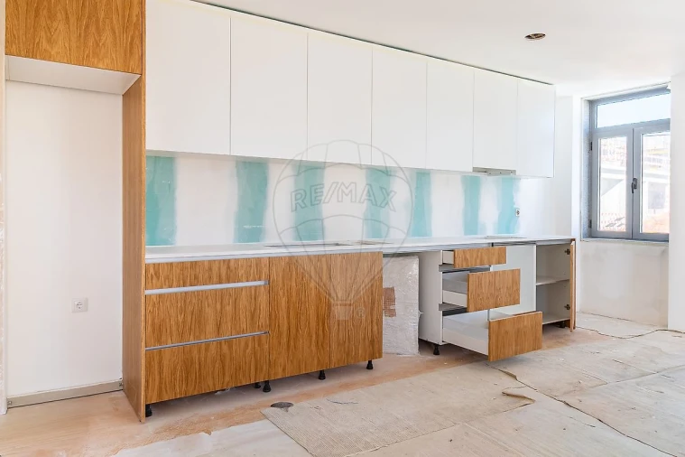 Moradia T2 para Venda em Oliveira do Douro Foto 8