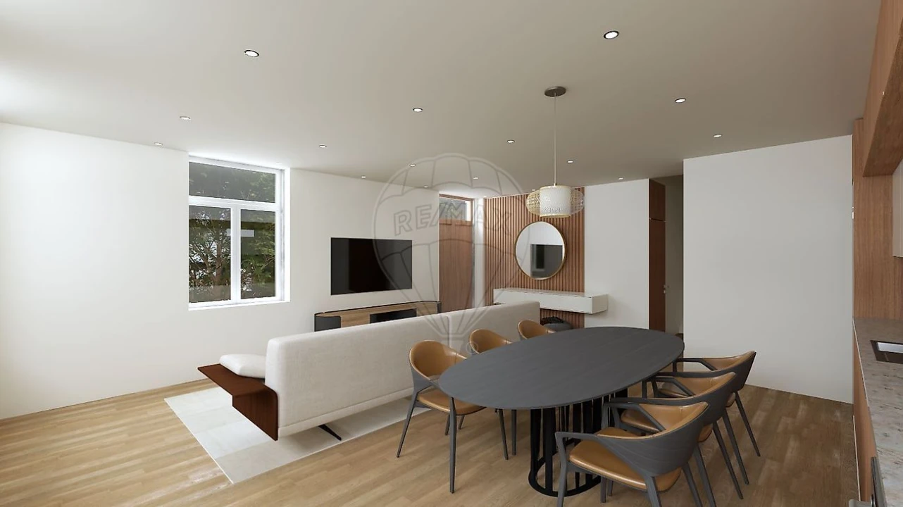 Moradia T2 para Venda em Oliveira do Douro Foto 5