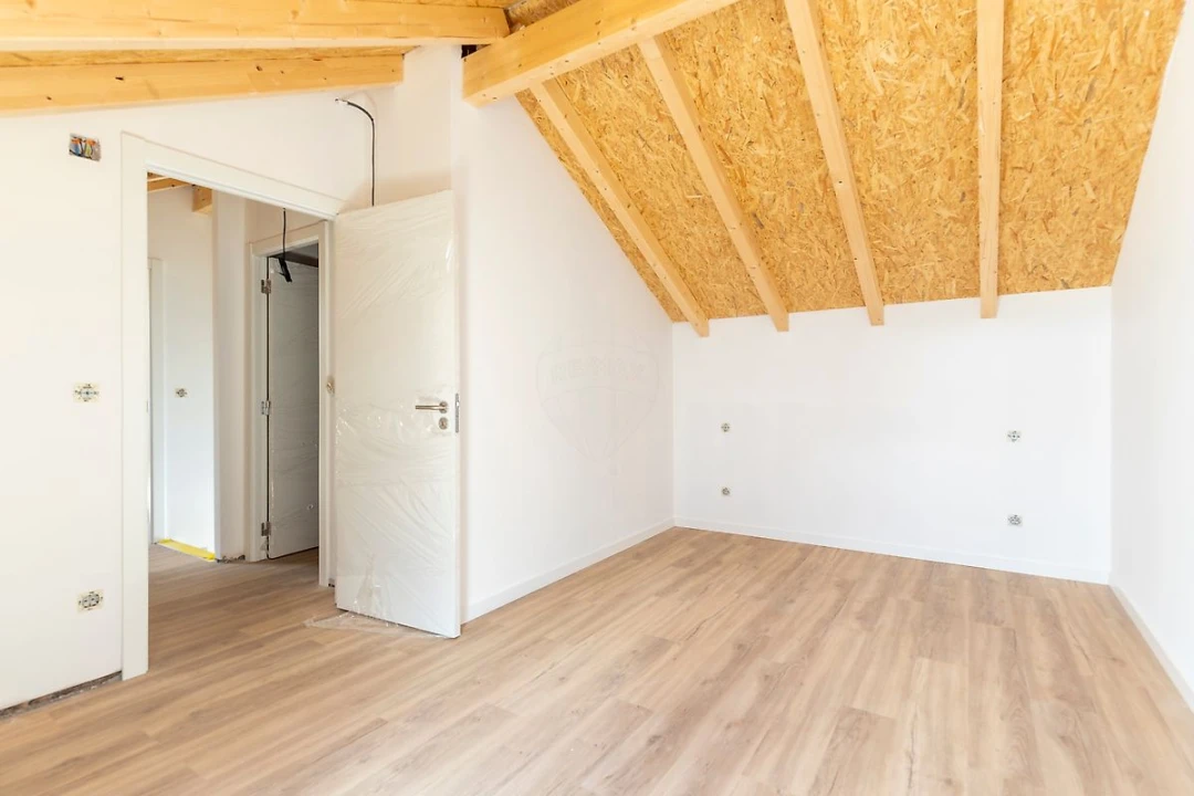 Moradia T3 para Venda em Ramalhal Foto 18