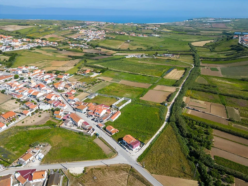 Moradia T2 para Venda em São Pedro da Cadeira Foto 6