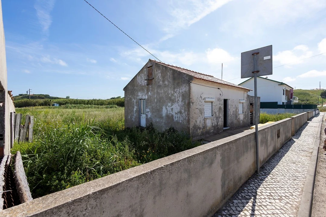 Moradia T2 para Venda em São Pedro da Cadeira Foto 15