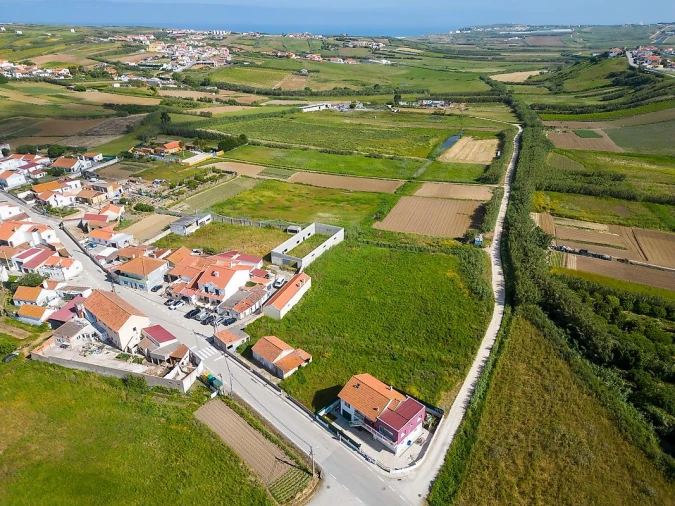 Moradia T2 para Venda em São Pedro da Cadeira Foto 7