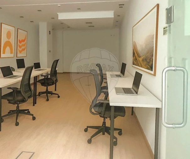 Loja para Arrendamento em Algueirão-Mem Martins Foto 9