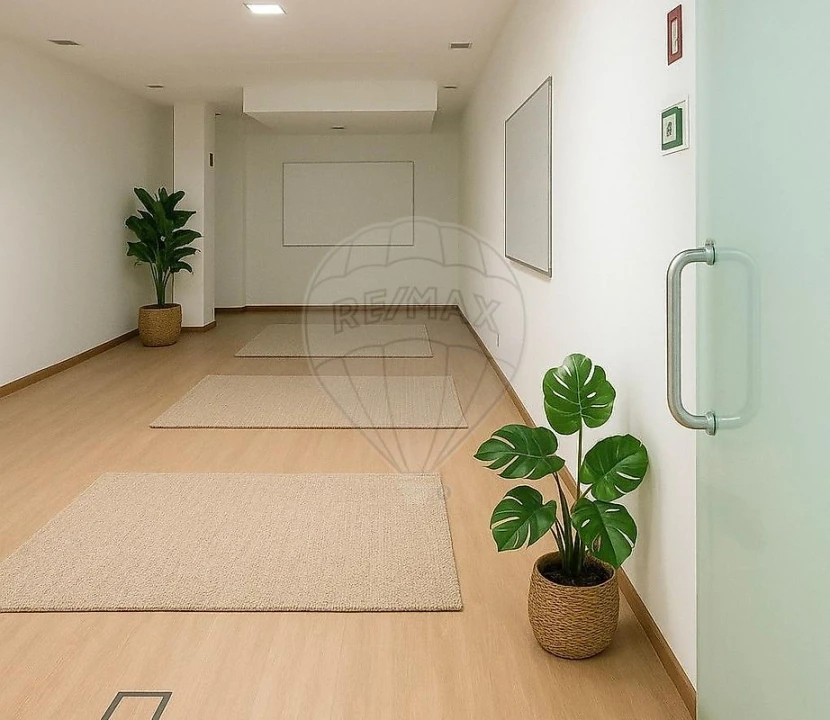 Loja para Arrendamento em Algueirão-Mem Martins Foto 8