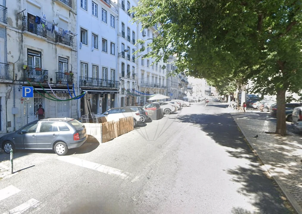 Negócio para Venda em Santa Maria Maior Foto 16