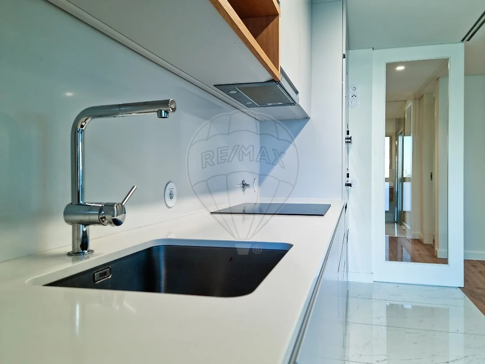 Apartamento T1 para Arrendamento em Moscavide e Portela Foto 7