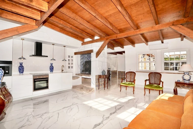 Moradia T3 para Venda em Colares Foto 6