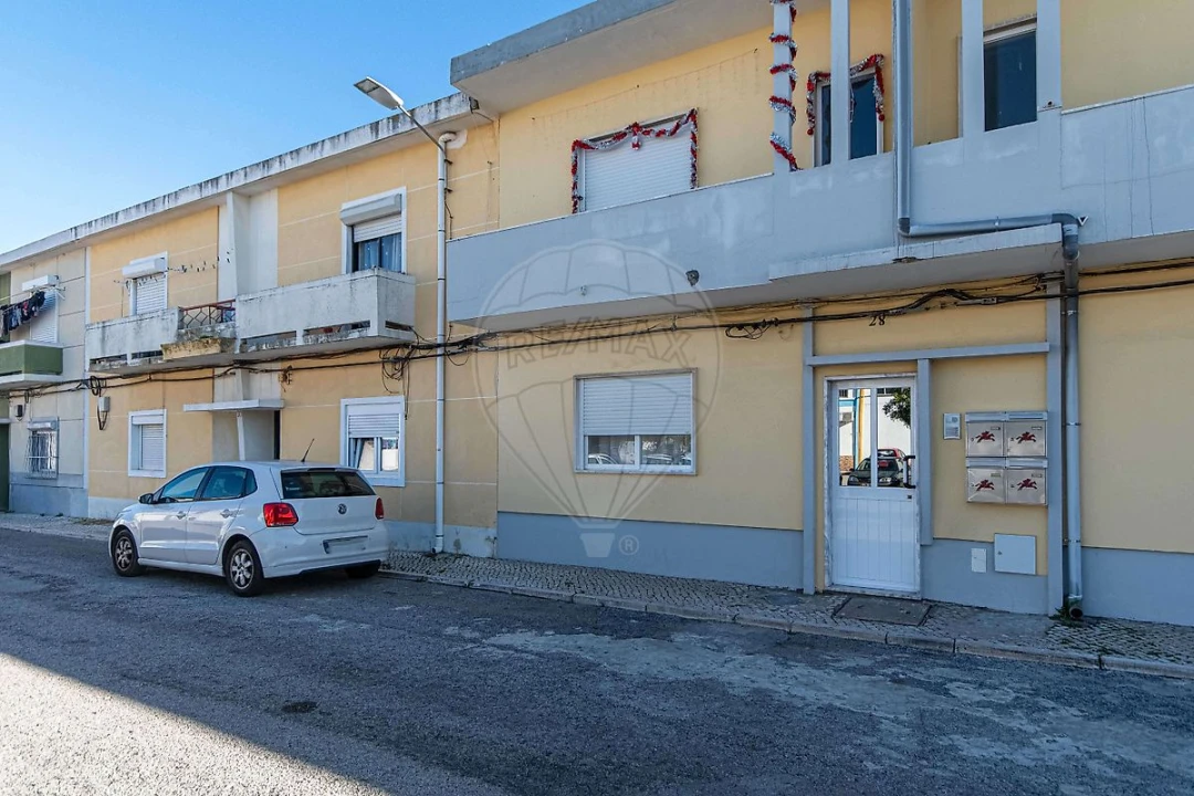 Apartamento T1 para Venda em Alhos Vedros Foto 17