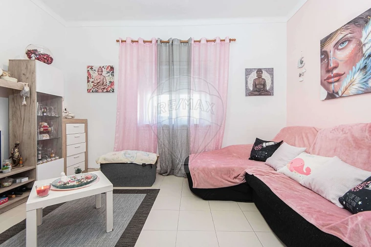Apartamento T1 para Venda em Alhos Vedros Foto 2