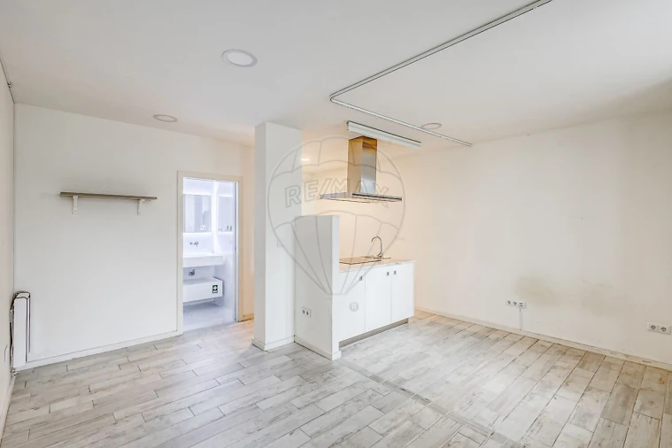 Apartamento para Venda em Cedofeita, Santo Ildefonso, Sé, Miragaia, São Nicolau e Vitória Foto 5