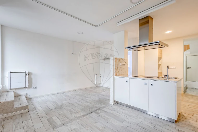 Apartamento para Venda em Cedofeita, Santo Ildefonso, Sé, Miragaia, São Nicolau e Vitória Foto 7