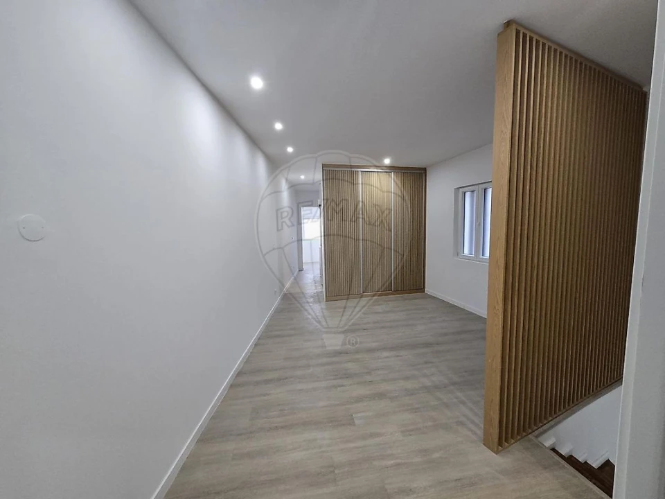 Apartamento T2 para Venda em Pedrouços Foto 14