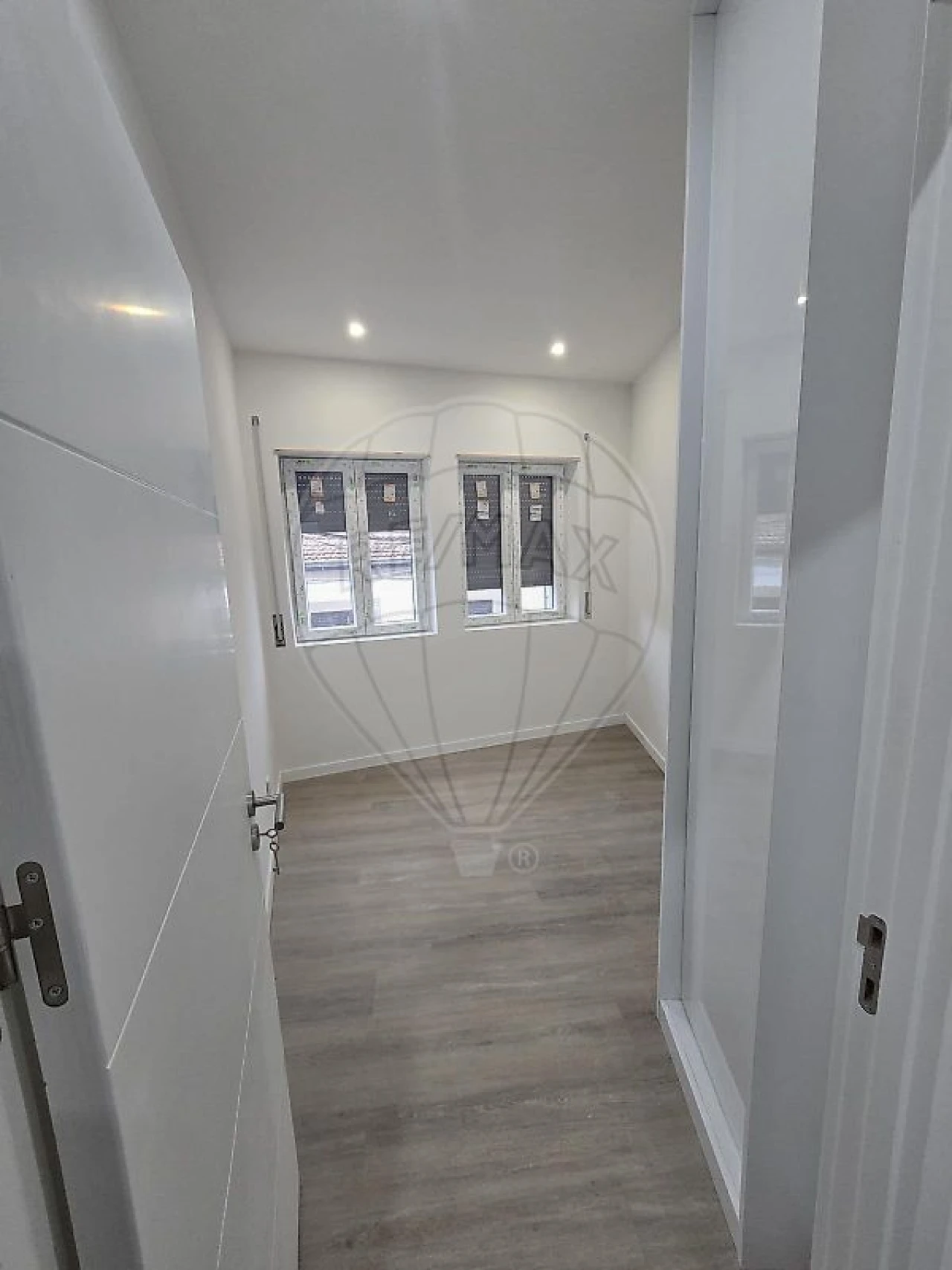 Apartamento T2 para Venda em Pedrouços Foto 12