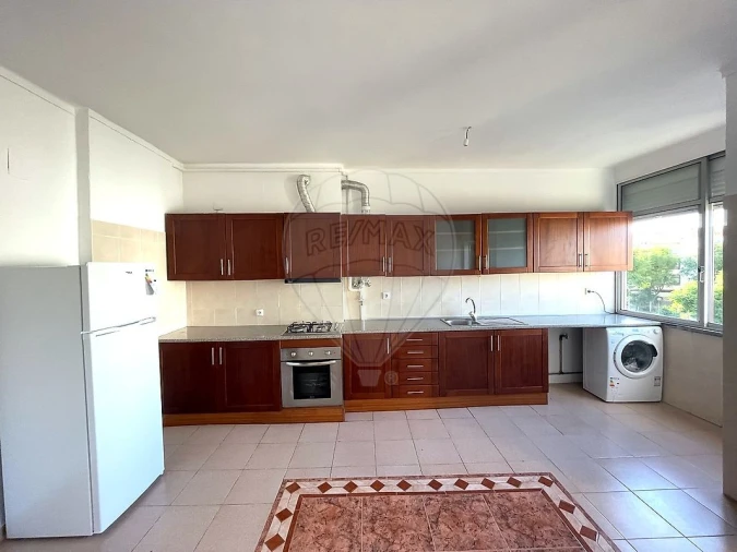 Apartamento T3 para Venda em Moita Foto 2