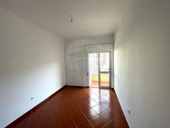 Apartamento T3 para Venda em Moita Foto 7