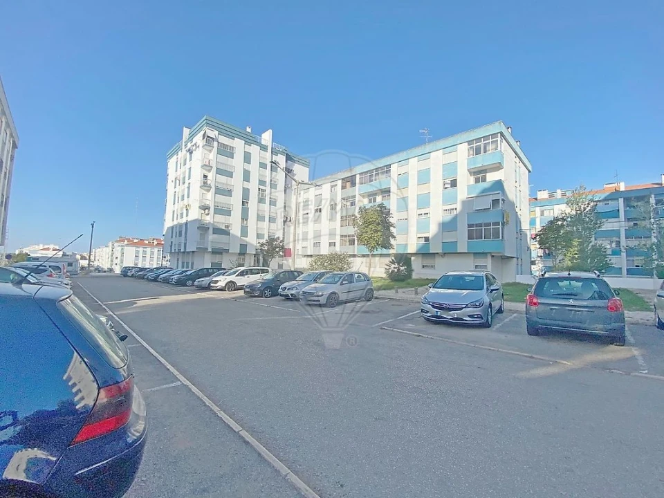 Apartamento T3 para Venda em Seixal, Arrentela e Aldeia de Paio Pires Foto 5