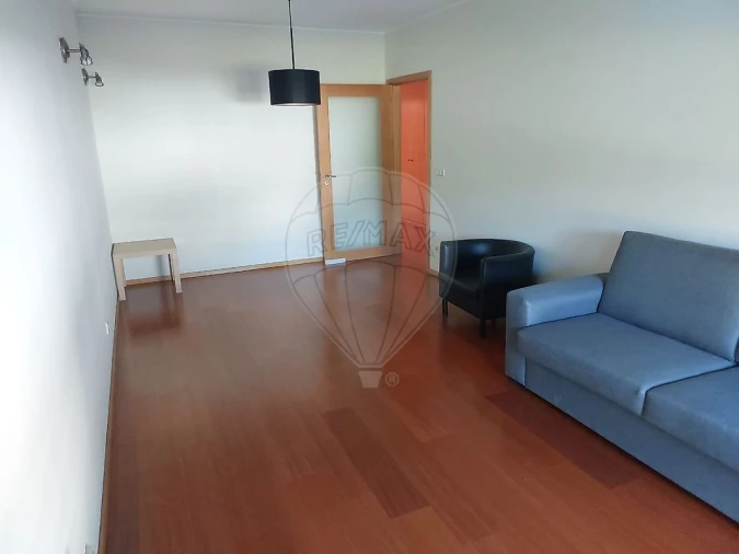 Apartamento T2 para Venda em Custóias, Leça do Balio e Guifões Foto 2