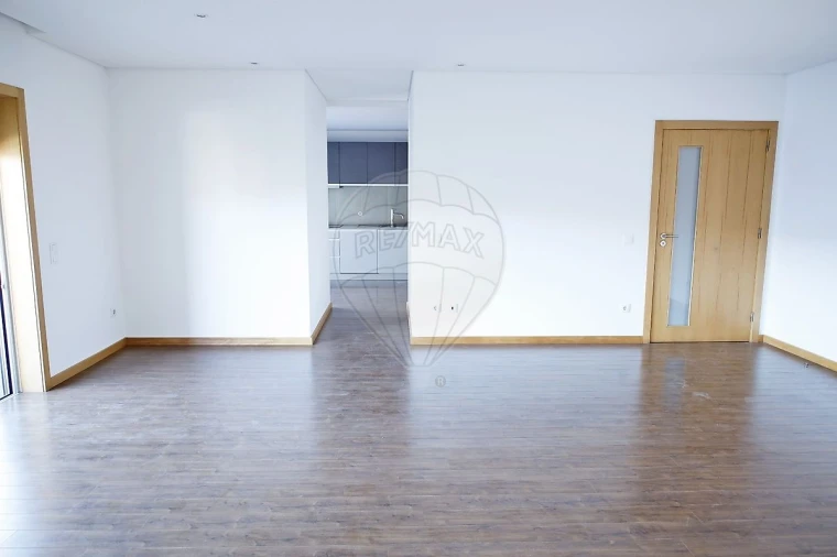 Apartamento T3 para Venda em Esmoriz