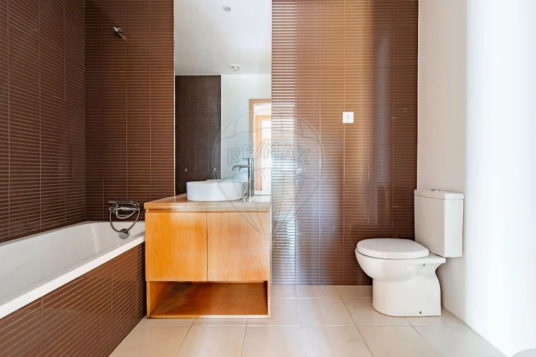 Apartamento T3 para Venda em Esmoriz Foto 13