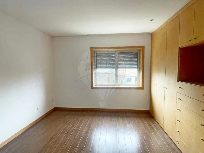 Apartamento T3 para Venda em Esmoriz Foto 14