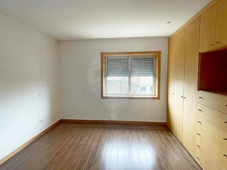 Apartamento T3 para Venda em Esmoriz Foto 14