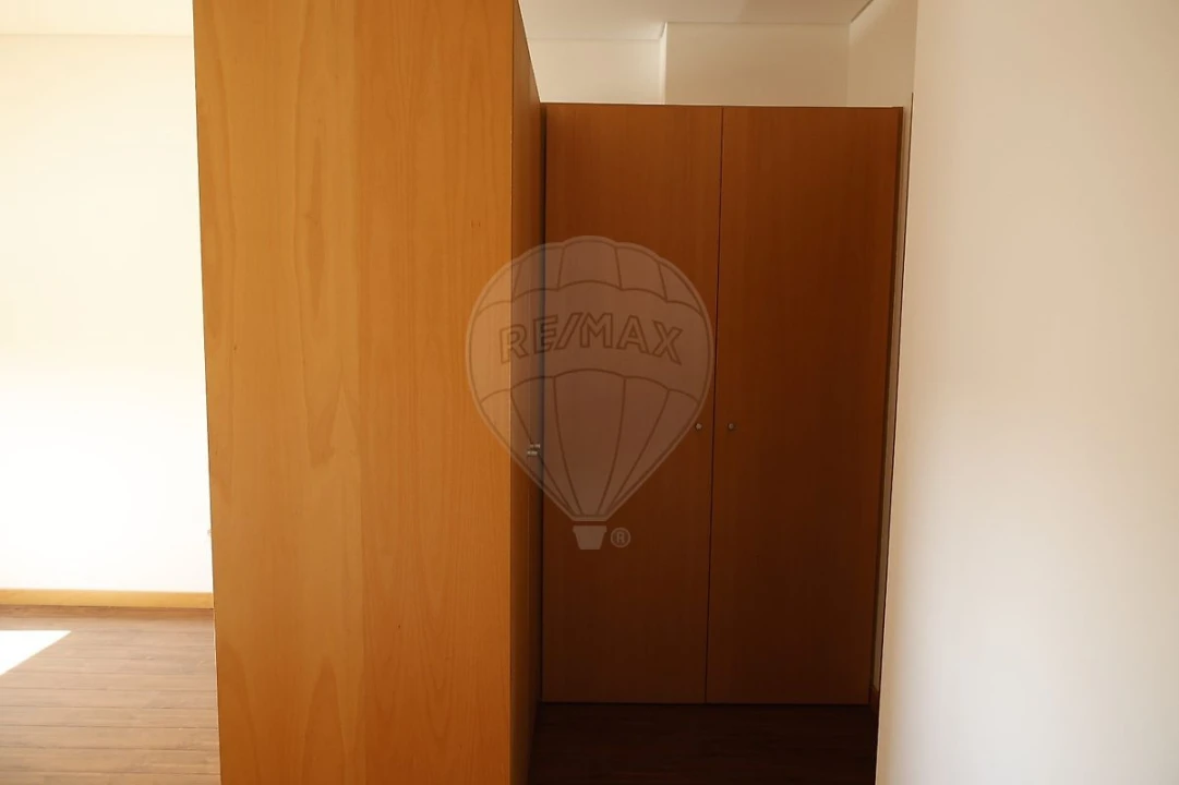 Apartamento T3 para Venda em Esmoriz Foto 11