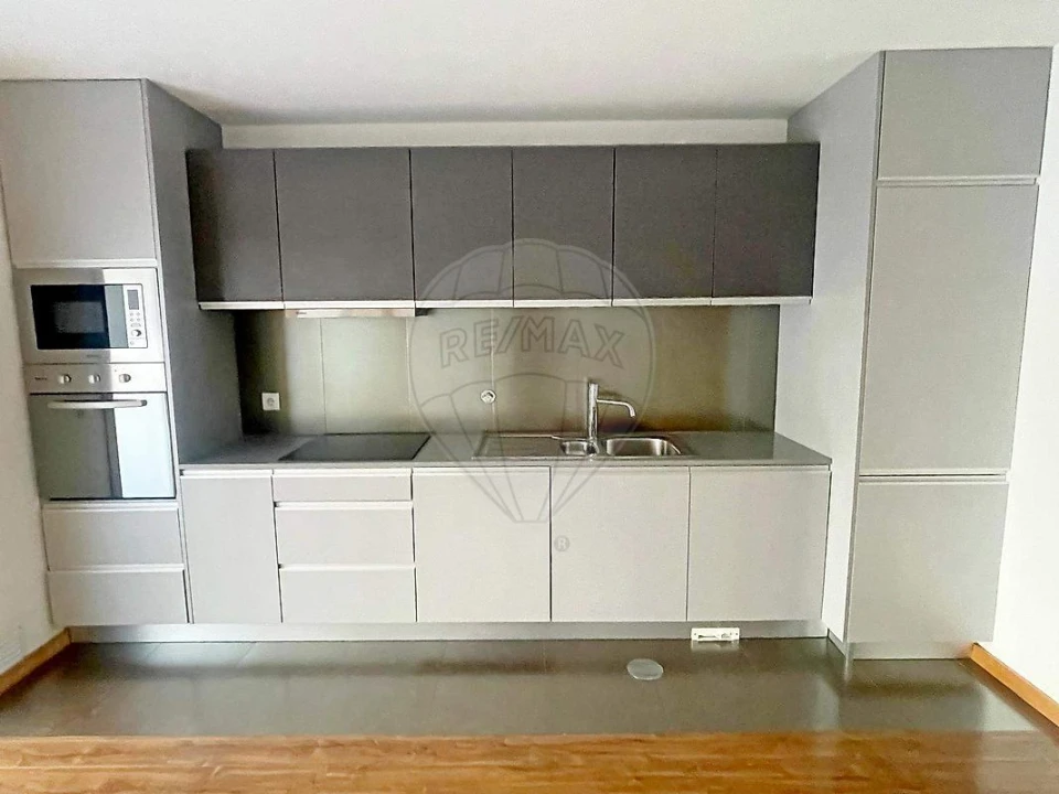Apartamento T3 para Venda em Esmoriz Foto 4