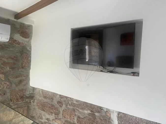 Moradia T1 para Venda em Vale de Salgueiro Foto 9