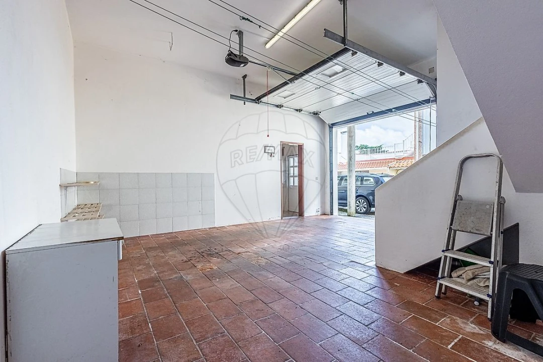 Moradia T6 para Venda em São Martinho do Porto Foto 26