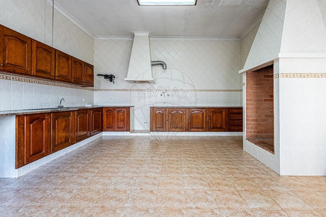 Moradia T6 para Venda em São Martinho do Porto Foto 28