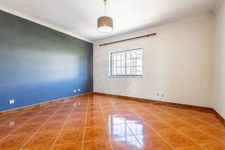 Moradia T6 para Venda em São Martinho do Porto Foto 14