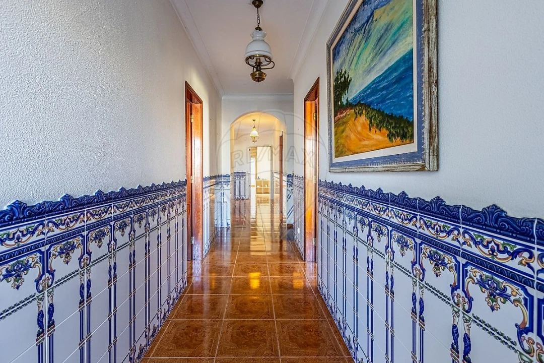 Moradia T6 para Venda em São Martinho do Porto Foto 17