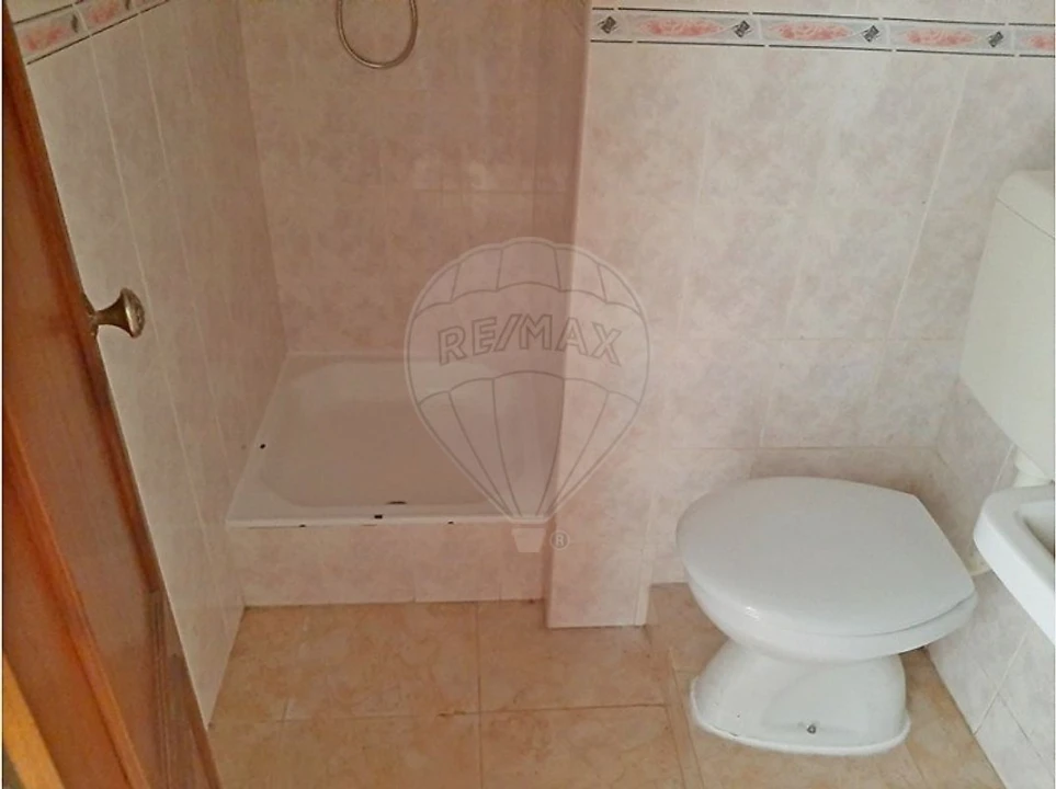 Apartamento T3 para Venda em Santo Antonio da Charneca Foto 13