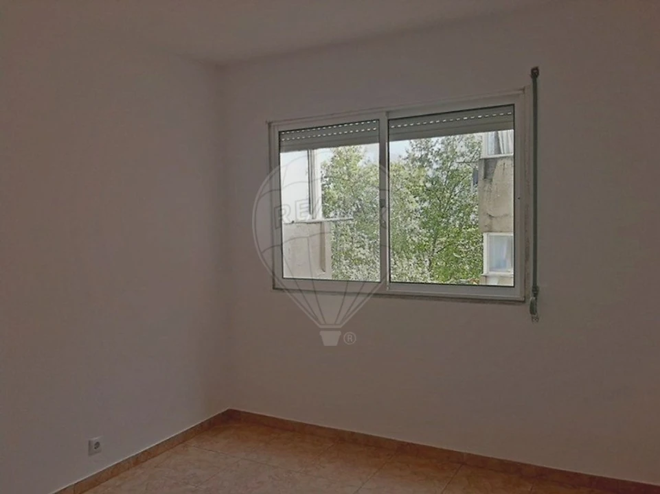 Apartamento T3 para Venda em Santo Antonio da Charneca Foto 10