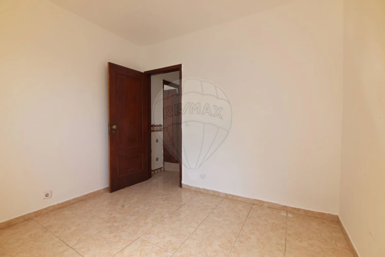 Apartamento T3 para Venda em Santo Antonio da Charneca Foto 8