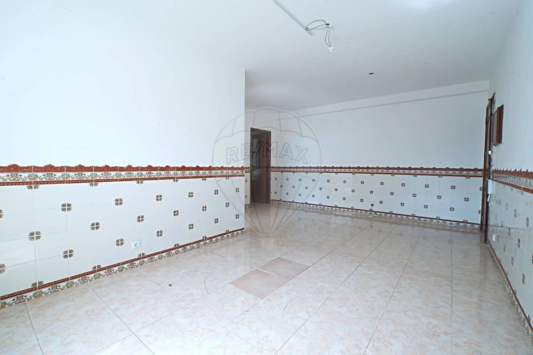 Apartamento T3 para Venda em Santo Antonio da Charneca Foto 13